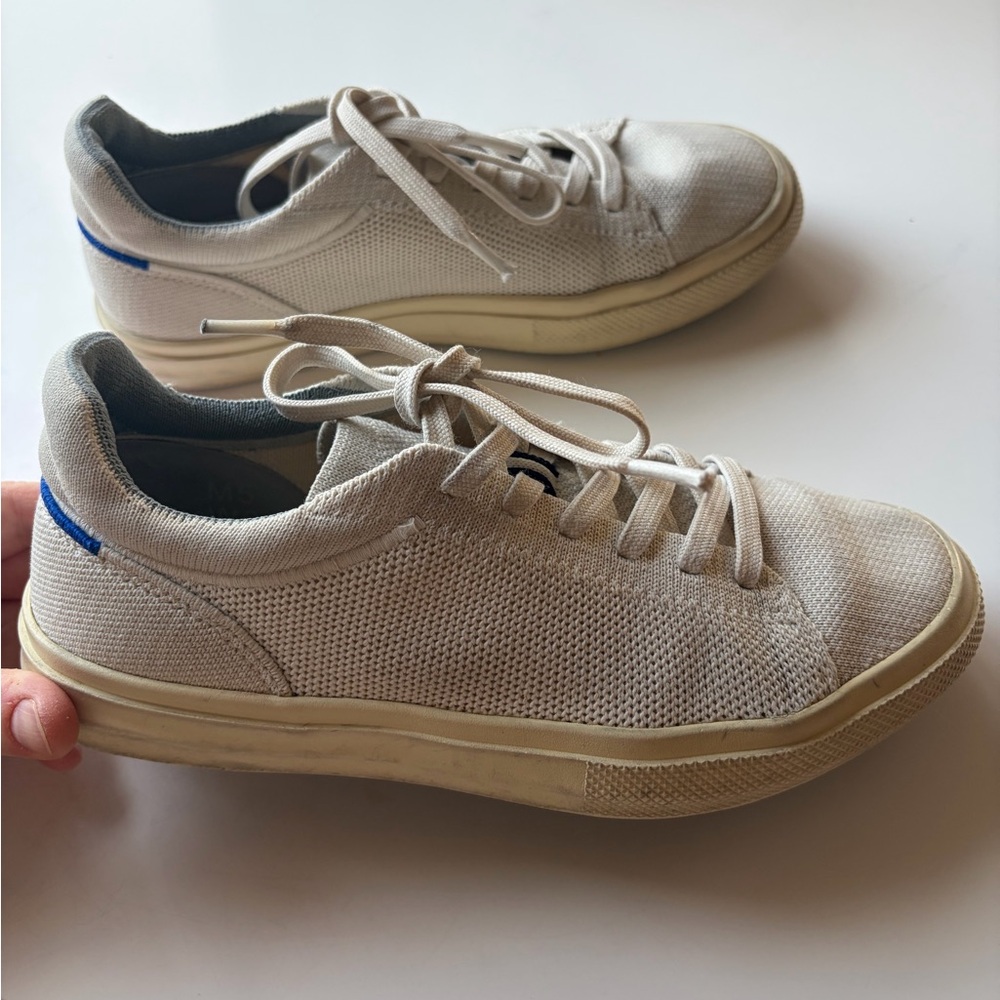 Rothy’s white lace up sneakers women’s size 6.5 men’s size 5